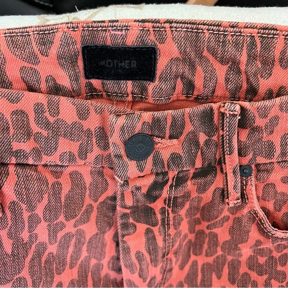 NEW NWT Mother High Waisted Looker Ankle Fray Jeans Animal Attraction - Picture 14 of 14